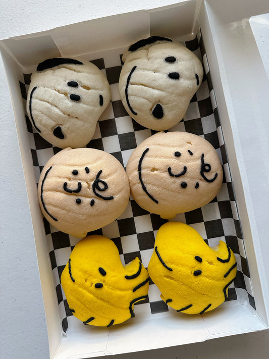 Charlie Brown Themed Conchas