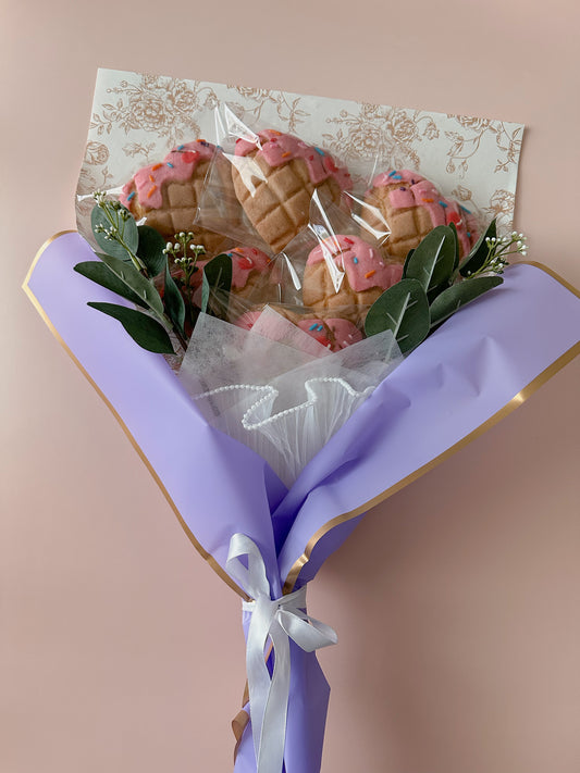 Ice Cream Heart Concha Bouquet (Pickup Only)