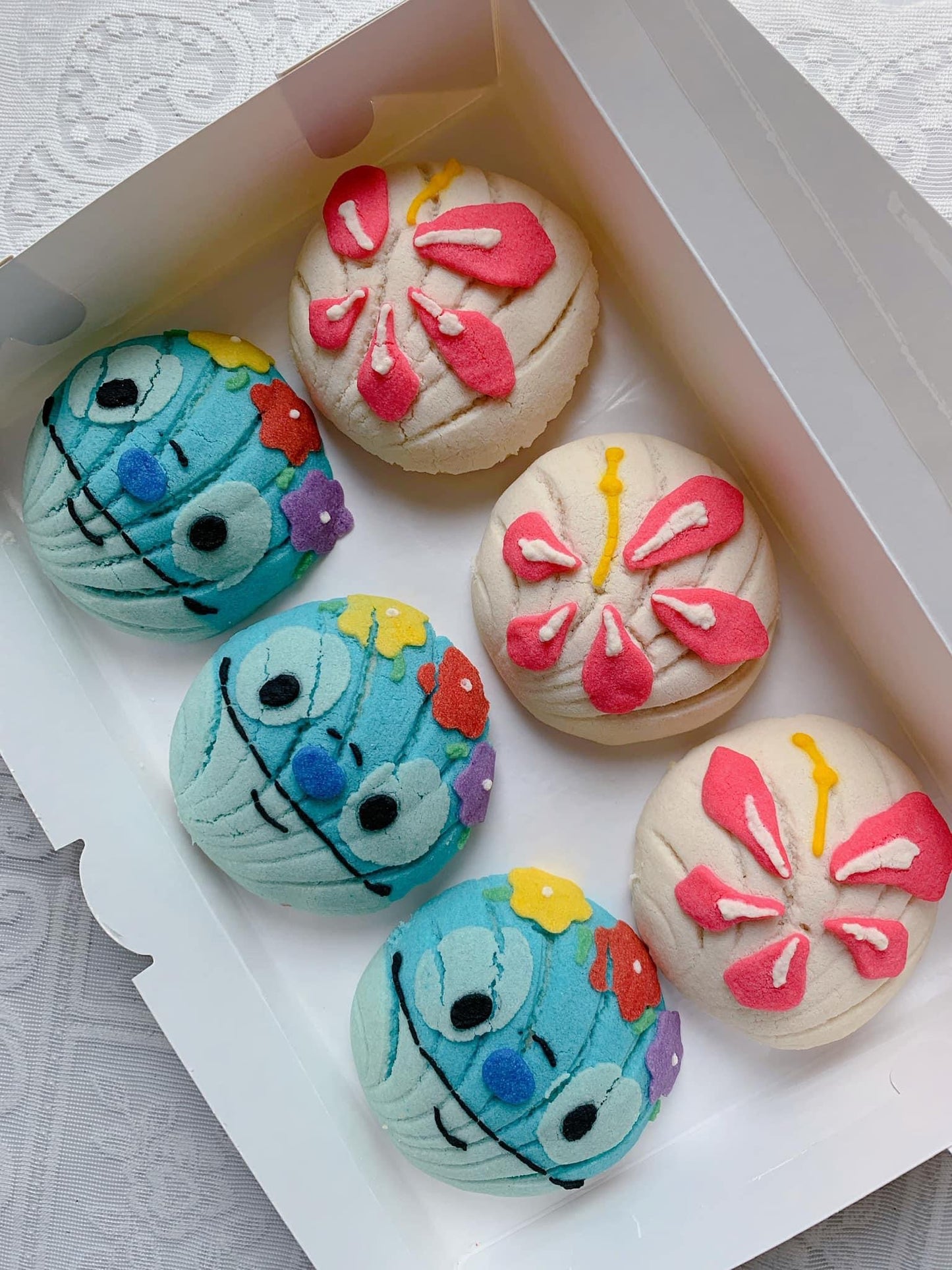 Stitch Themed Conchas (Pakc of 6)