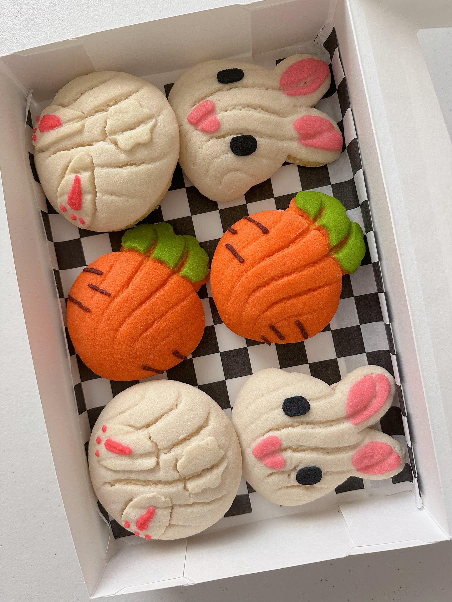 Bunny & Carrot Themed Conchas (Pack of 6)