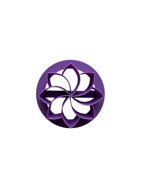 Floral Design Concha Stamp