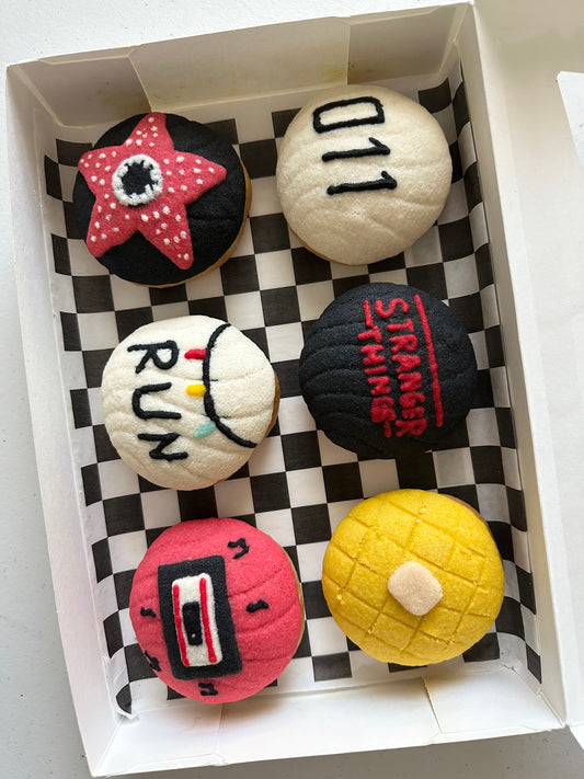 Stranger Things Theme Conchas